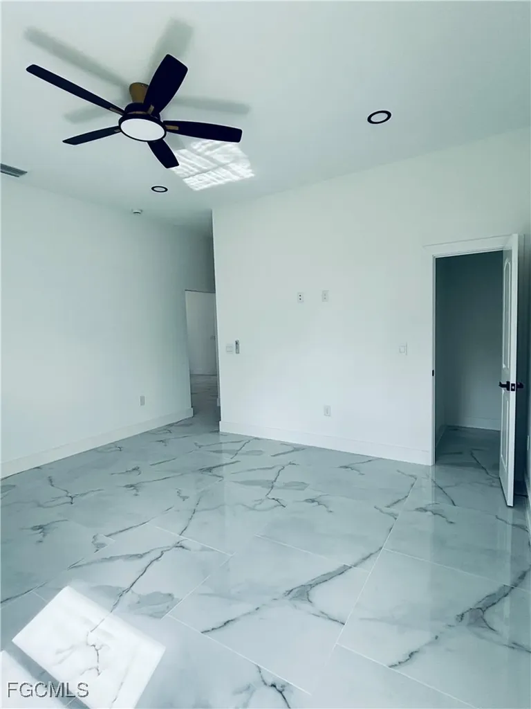 302 E 15th Street Lehigh Acres FL 33972