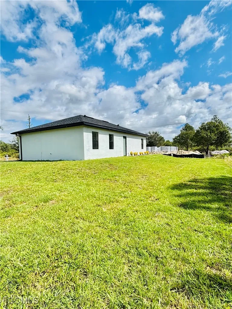 302 E 15th Street Lehigh Acres FL 33972