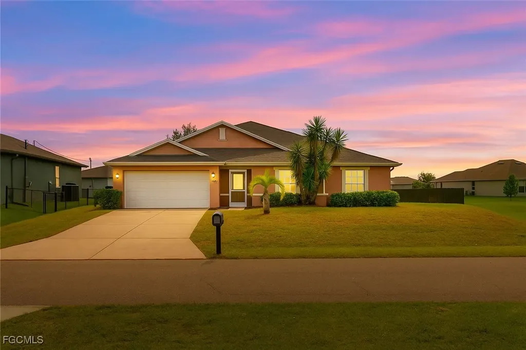 424 NW 14th Street Cape Coral FL 33993