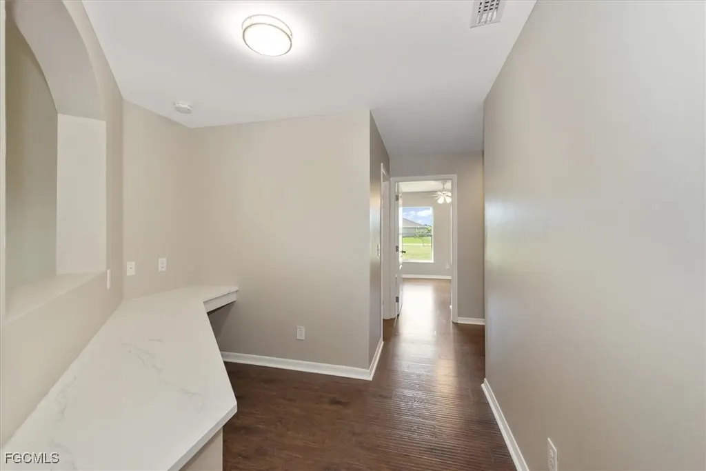 424 NW 14th Street Cape Coral FL 33993