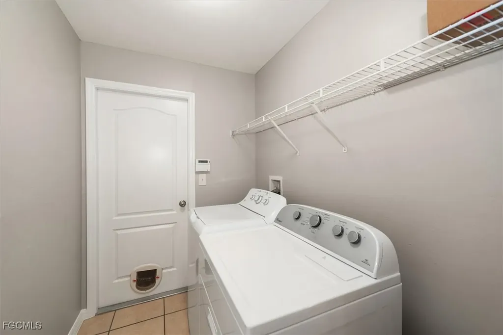 424 NW 14th Street Cape Coral FL 33993