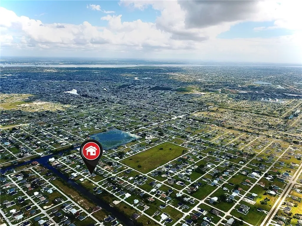 424 NW 14th Street Cape Coral FL 33993