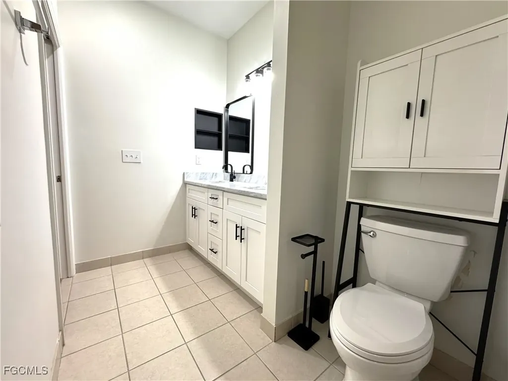 8423 Bernwood Cove Loop Fort Myers FL 33966