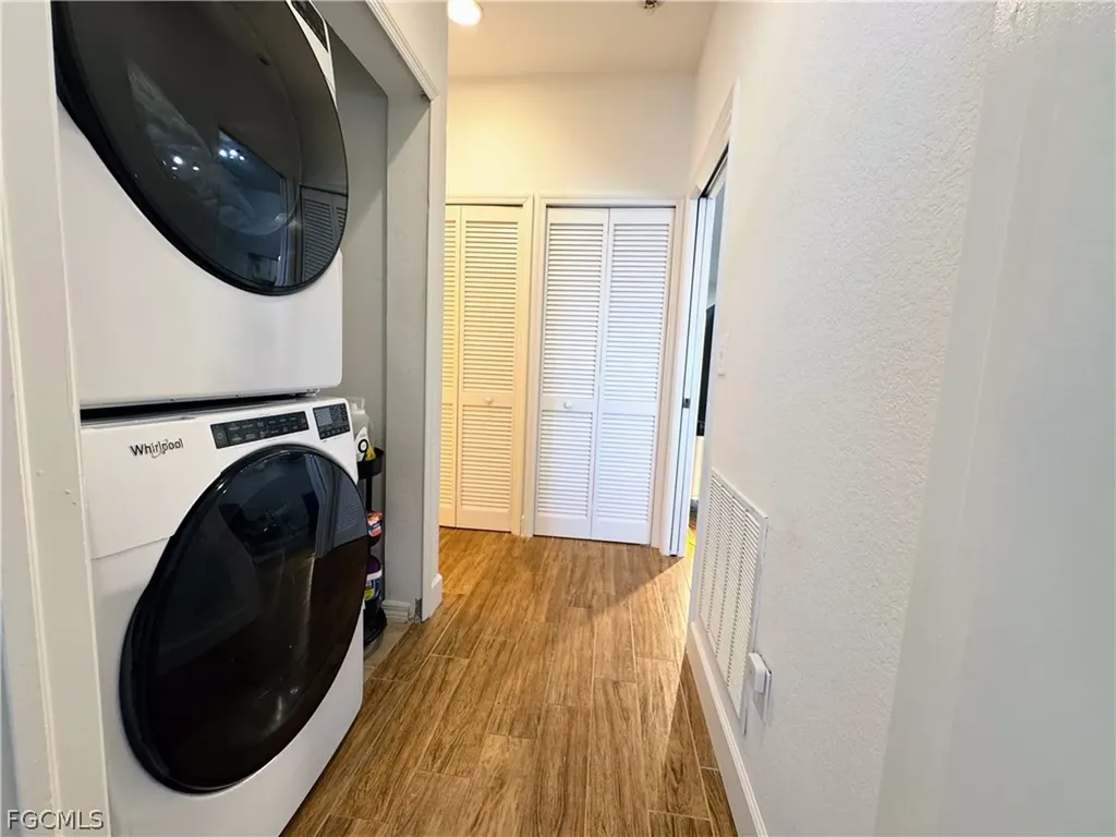 8423 Bernwood Cove Loop Fort Myers FL 33966