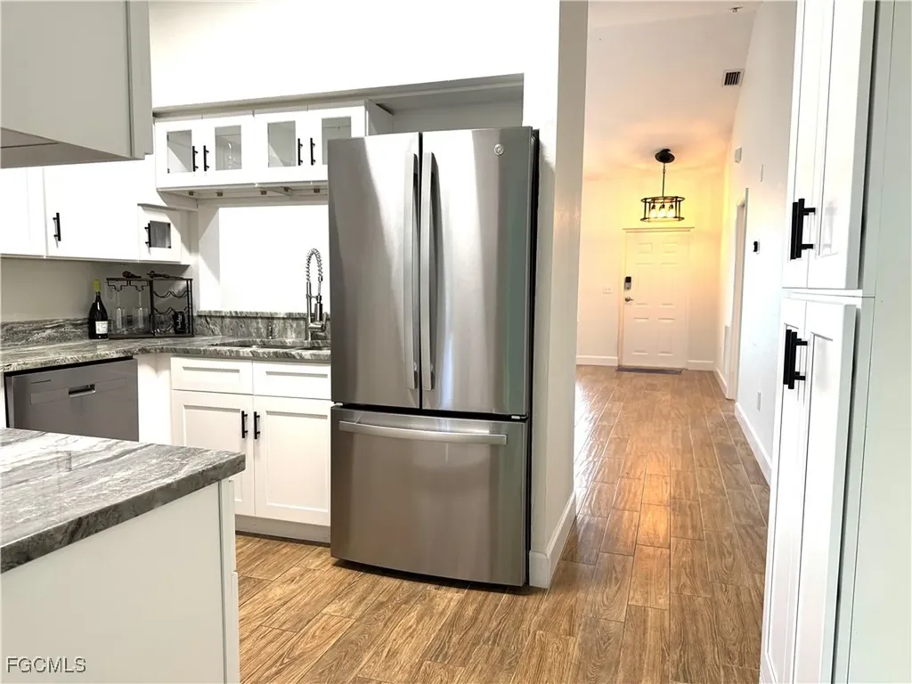 8423 Bernwood Cove Loop Fort Myers FL 33966