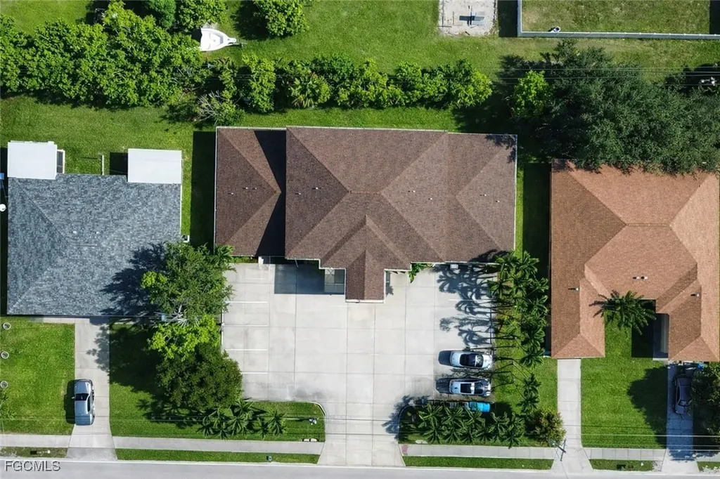 4137 Skyline Boulevard Cape Coral FL 33914