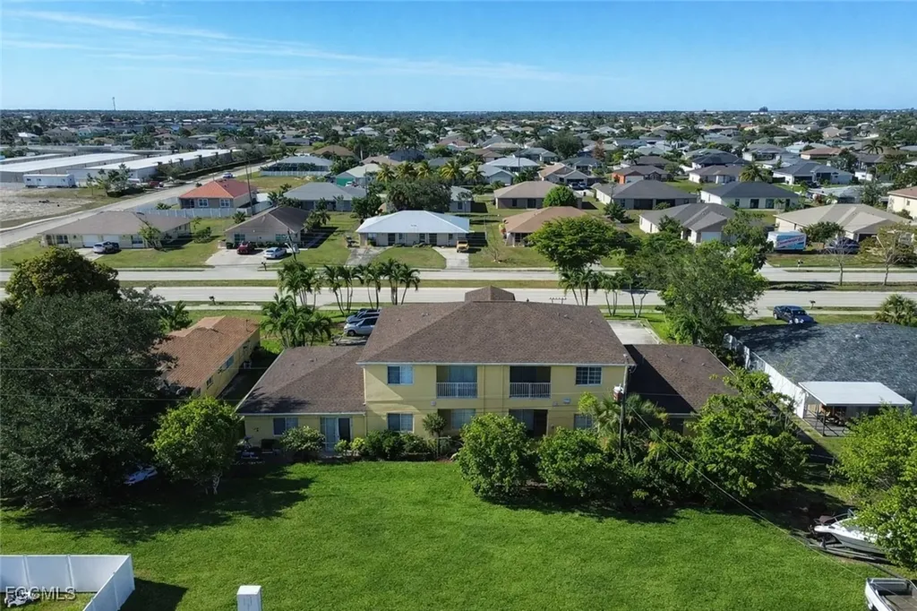 4137 Skyline Boulevard Cape Coral FL 33914