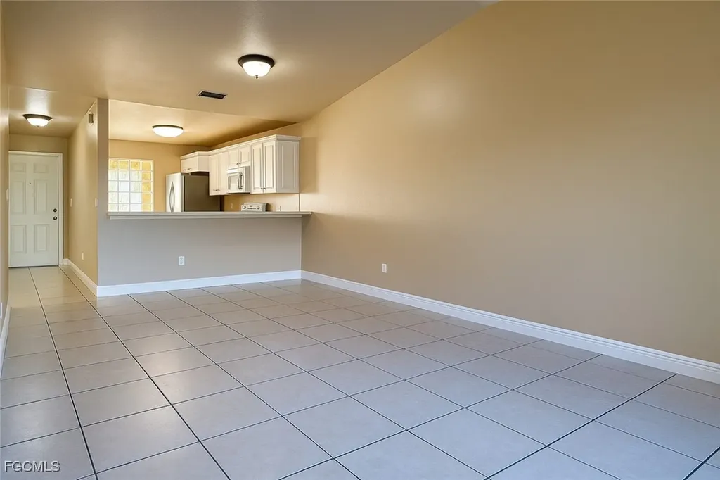 4137 Skyline Boulevard Cape Coral FL 33914