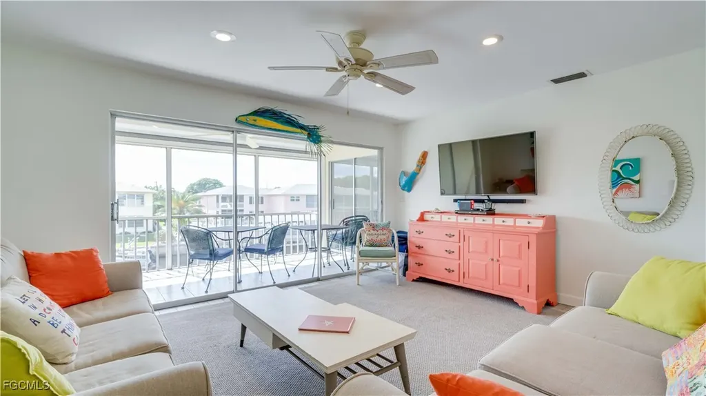 1322 SE 40th Street Cape Coral FL 33904