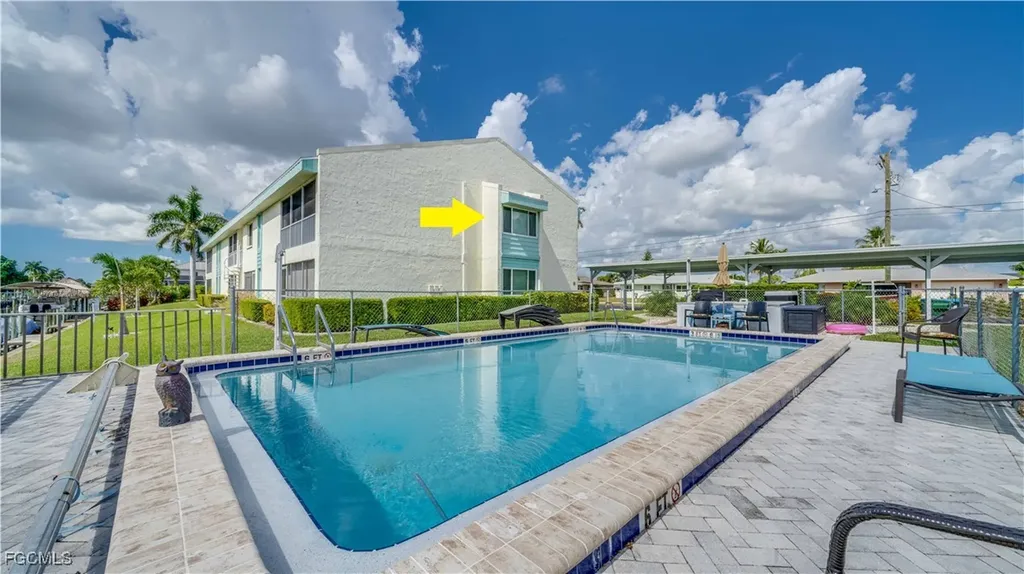 1322 SE 40th Street Cape Coral FL 33904