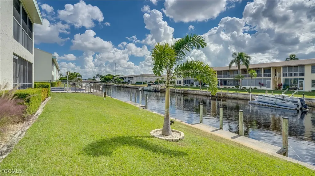 1322 SE 40th Street Cape Coral FL 33904