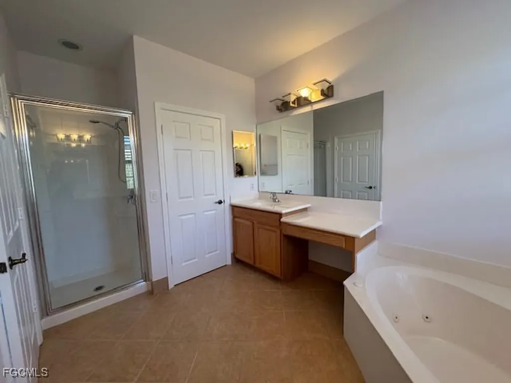 4040 Cherrybrook Loop Fort Myers FL 33966