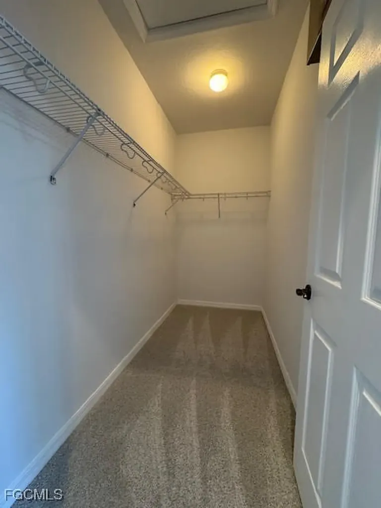 4040 Cherrybrook Loop Fort Myers FL 33966