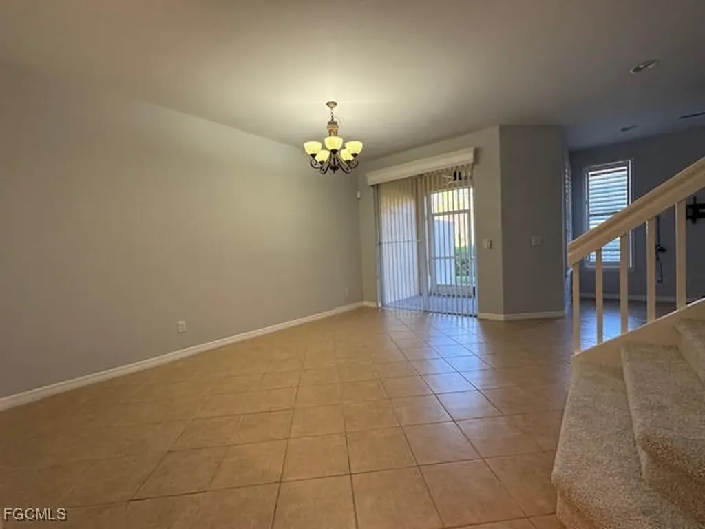 4040 Cherrybrook Loop Fort Myers FL 33966