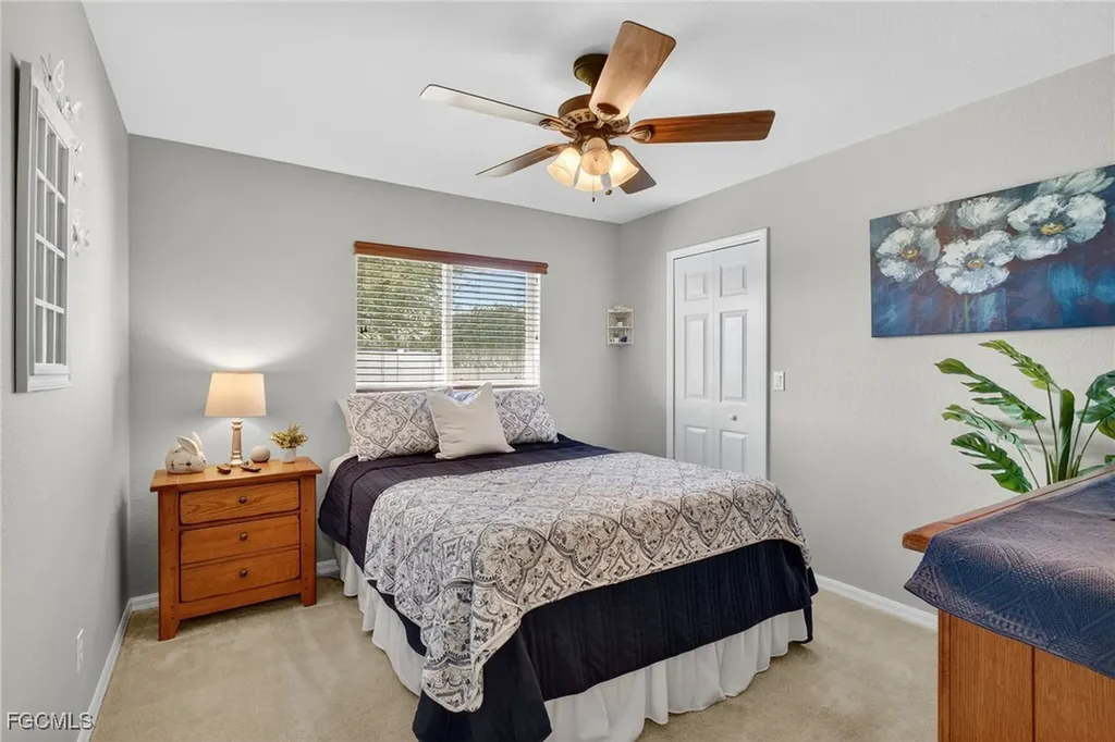 418 SE 31st Street Cape Coral FL 33904