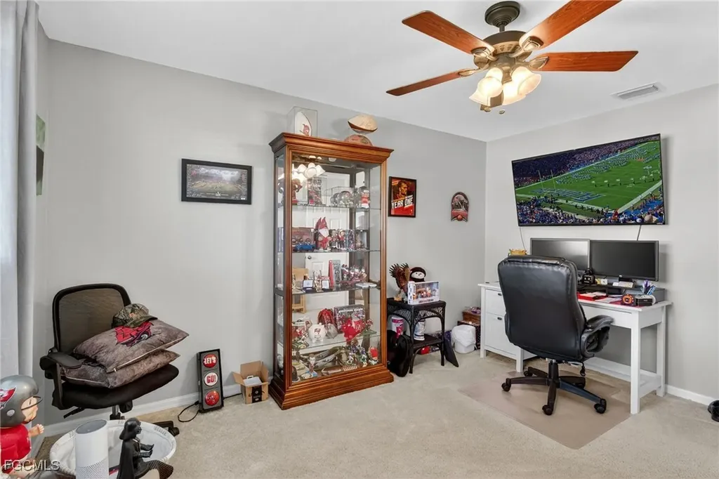 418 SE 31st Street Cape Coral FL 33904