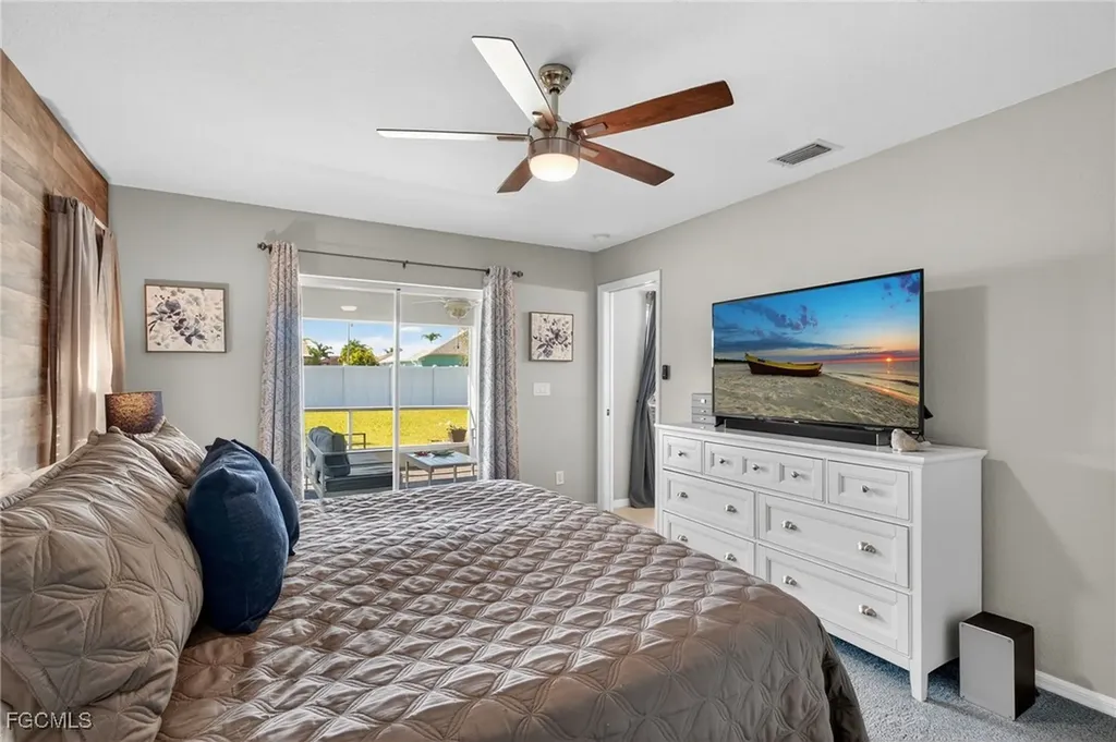 418 SE 31st Street Cape Coral FL 33904