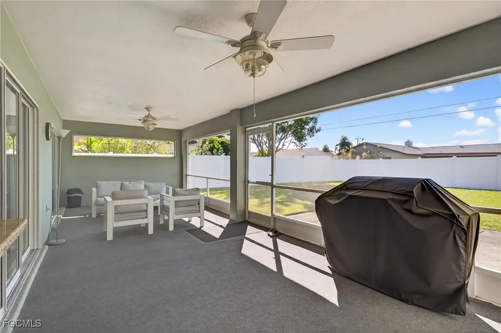 418 SE 31st Street Cape Coral FL 33904