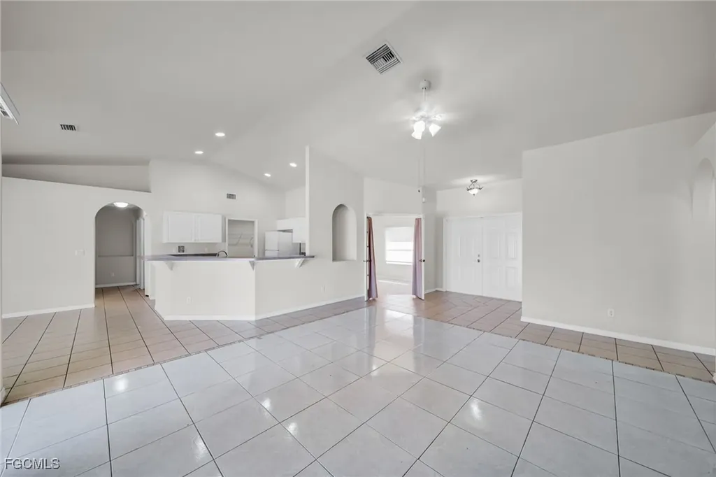 1205 SW 14th Terrace Cape Coral FL 33991