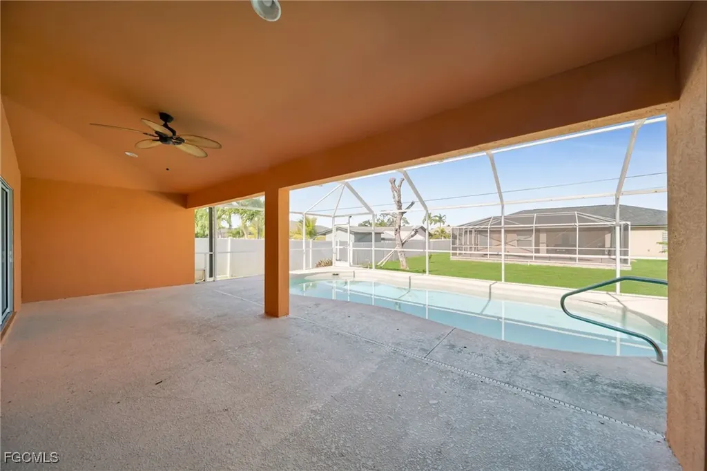 1205 SW 14th Terrace Cape Coral FL 33991