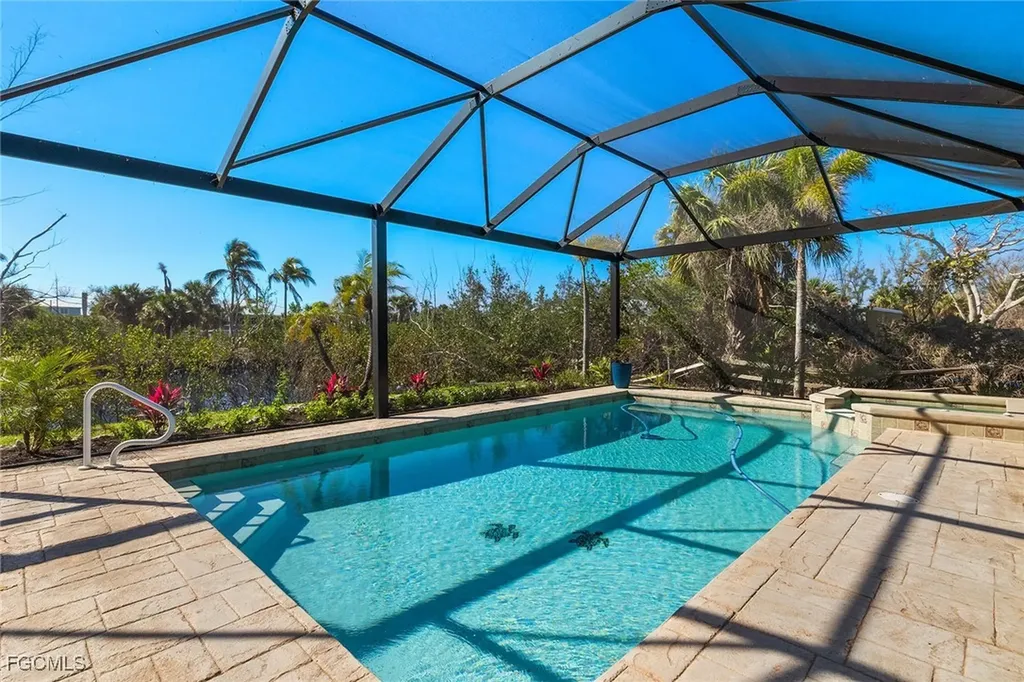 2999 Twin Ponds Drive Sanibel FL 33957