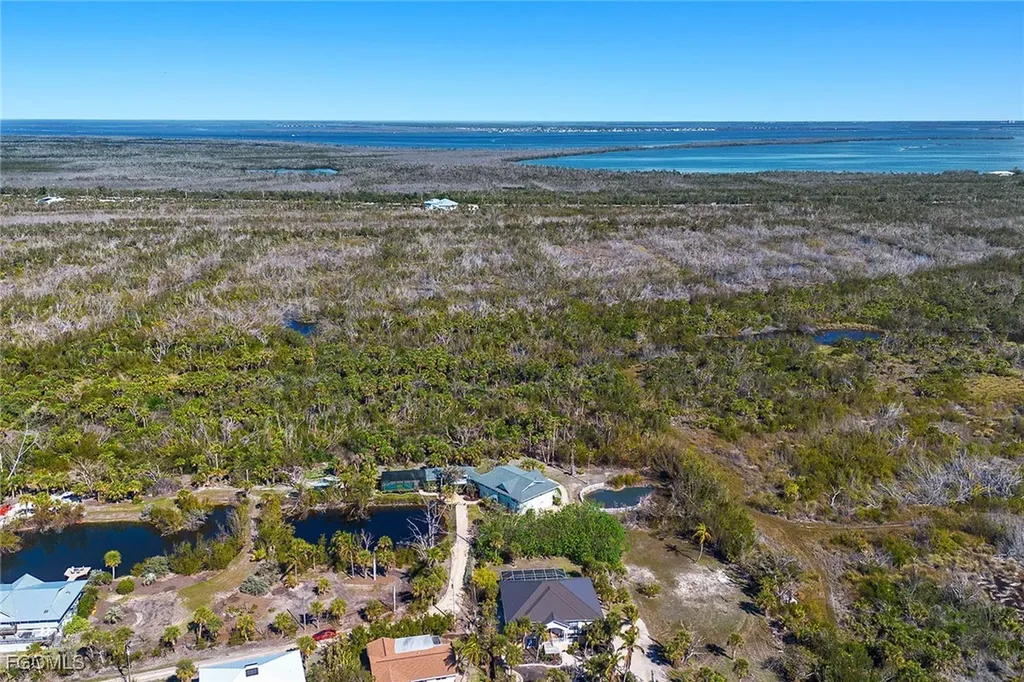 2999 Twin Ponds Drive Sanibel FL 33957