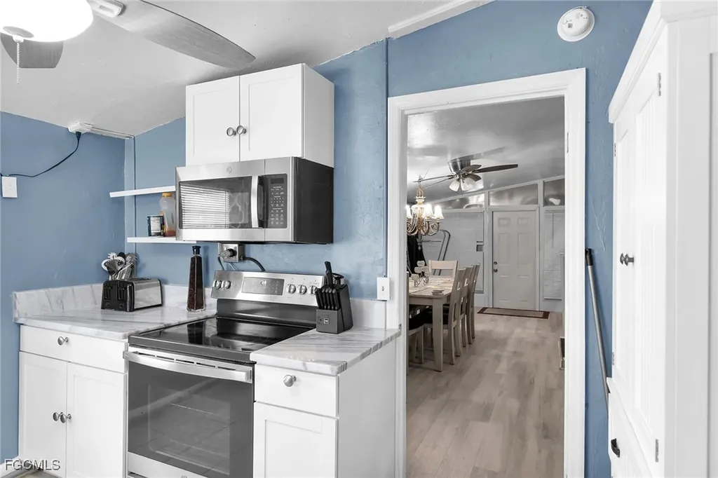 16200 Cathy Court Fort Myers FL 33908