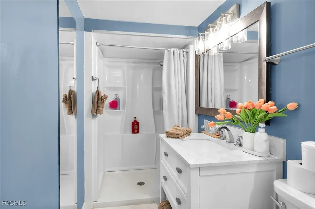 16200 Cathy Court Fort Myers FL 33908