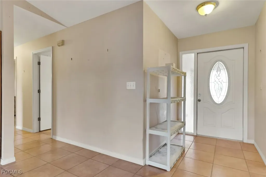 2102 SW 49th Street Cape Coral FL 33914