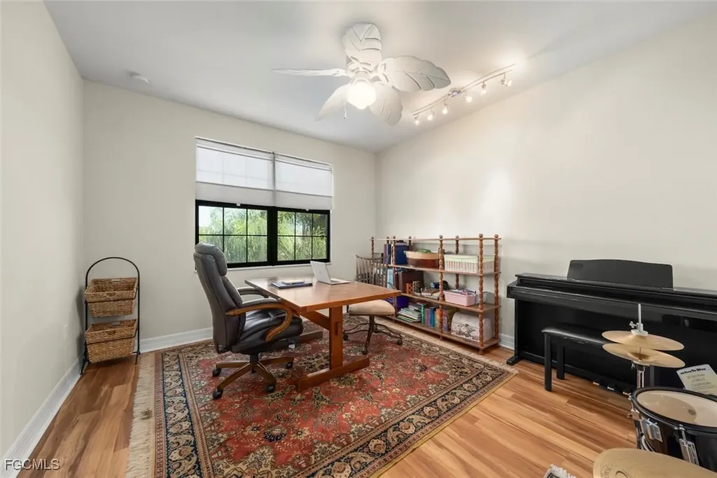 3179 Pacific Drive Naples FL 34119