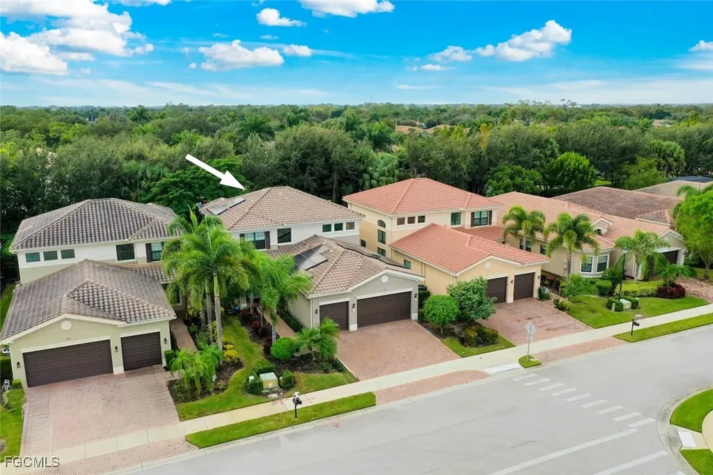 3179 Pacific Drive Naples FL 34119