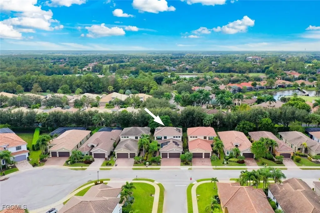 3179 Pacific Drive Naples FL 34119