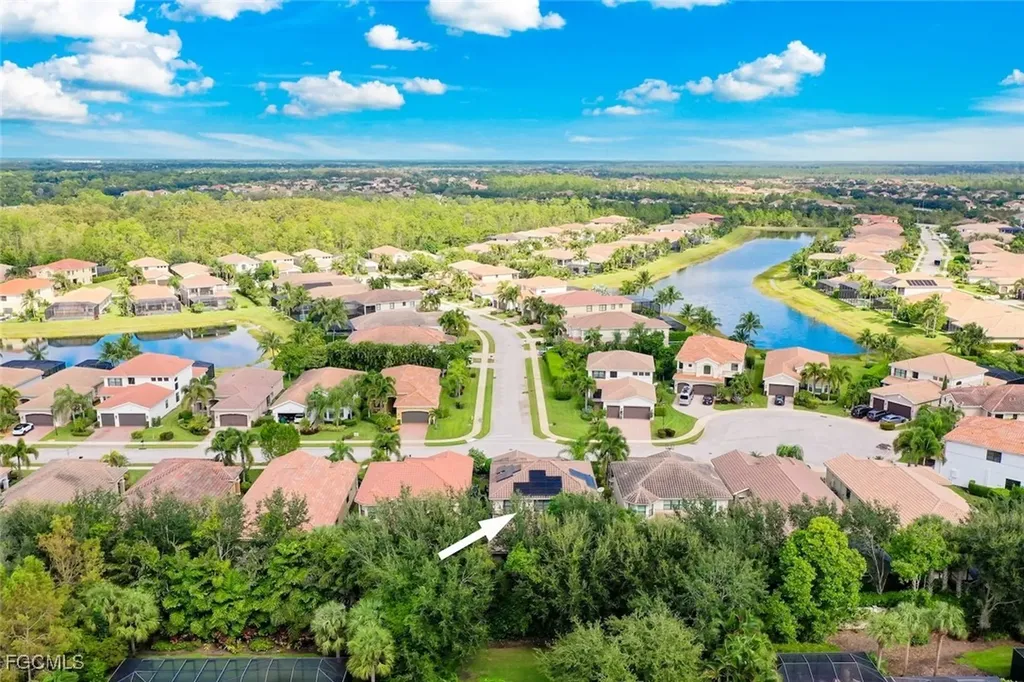 3179 Pacific Drive Naples FL 34119