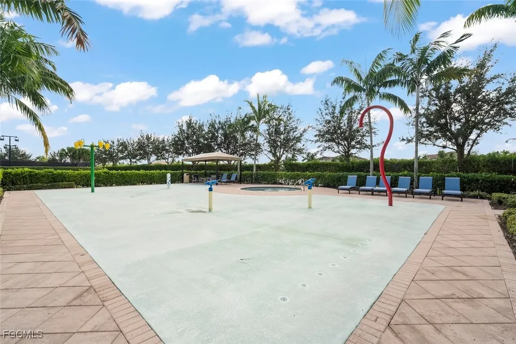 3179 Pacific Drive Naples FL 34119