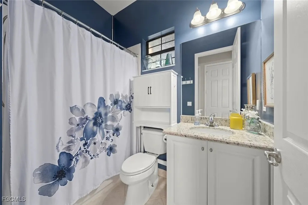 3179 Pacific Drive Naples FL 34119
