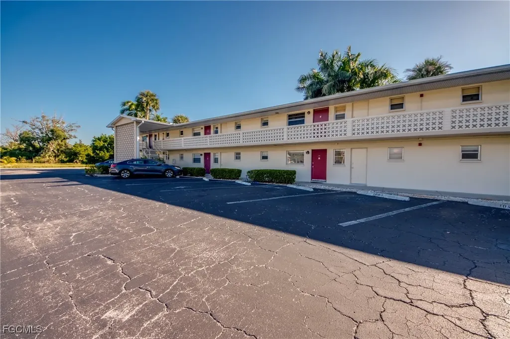 1003 Tropic Terrace North Fort Myers FL 33903