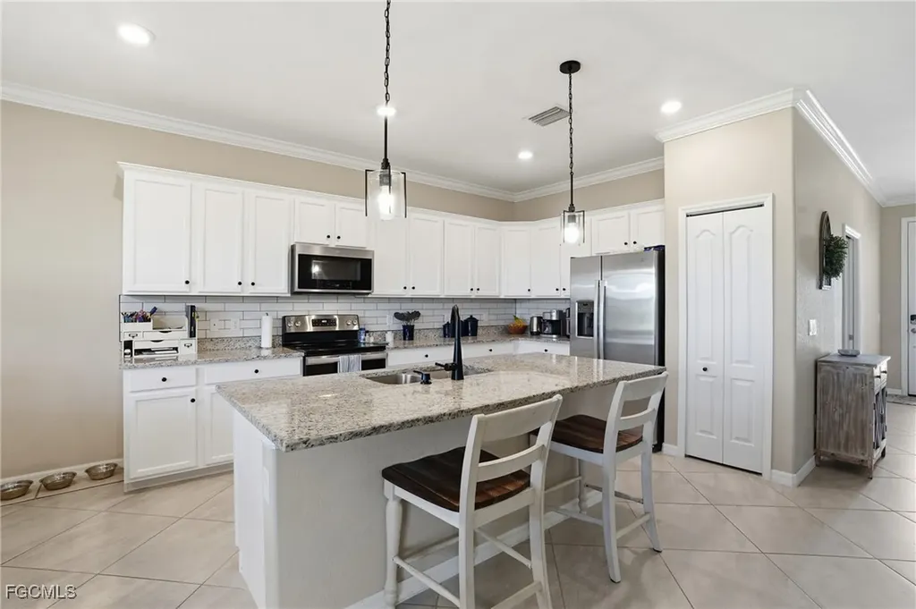 2169 Clementine Street Naples FL 34120