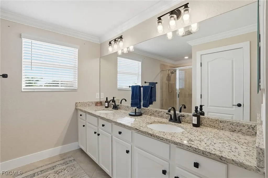 2169 Clementine Street Naples FL 34120