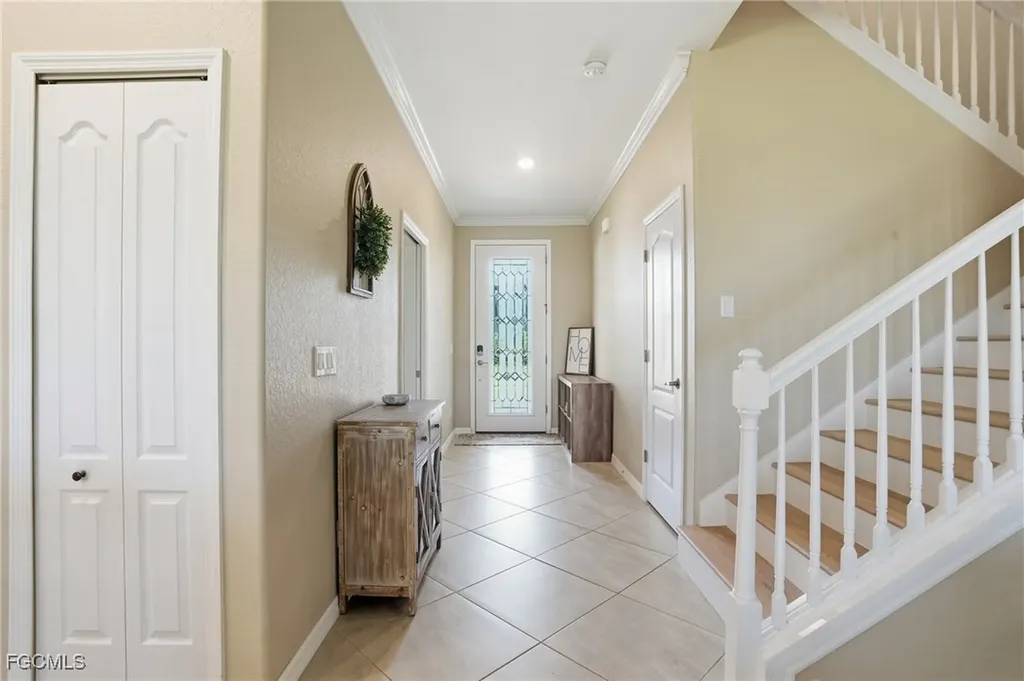 2169 Clementine Street Naples FL 34120