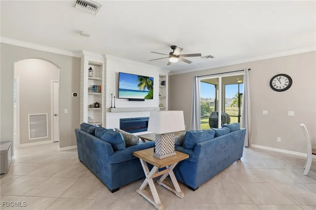 2169 Clementine Street Naples FL 34120
