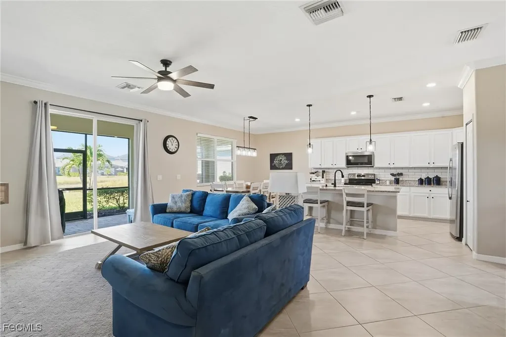 2169 Clementine Street Naples FL 34120