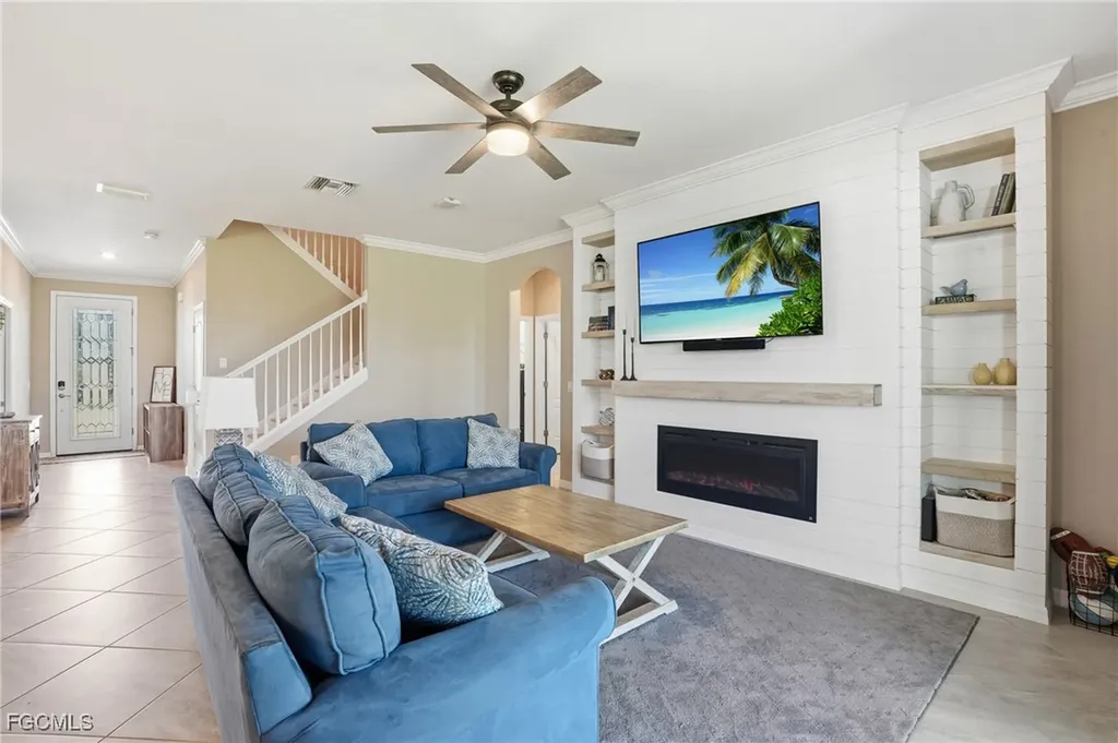 2169 Clementine Street Naples FL 34120