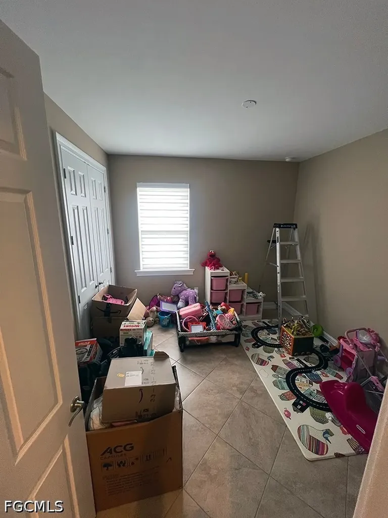 3193 Birchin Lane Fort Myers FL 33916