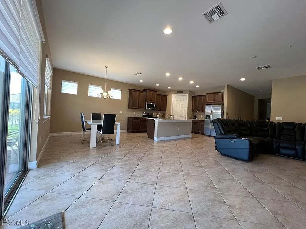 3193 Birchin Lane Fort Myers FL 33916