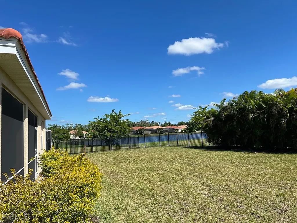 3193 Birchin Lane Fort Myers FL 33916