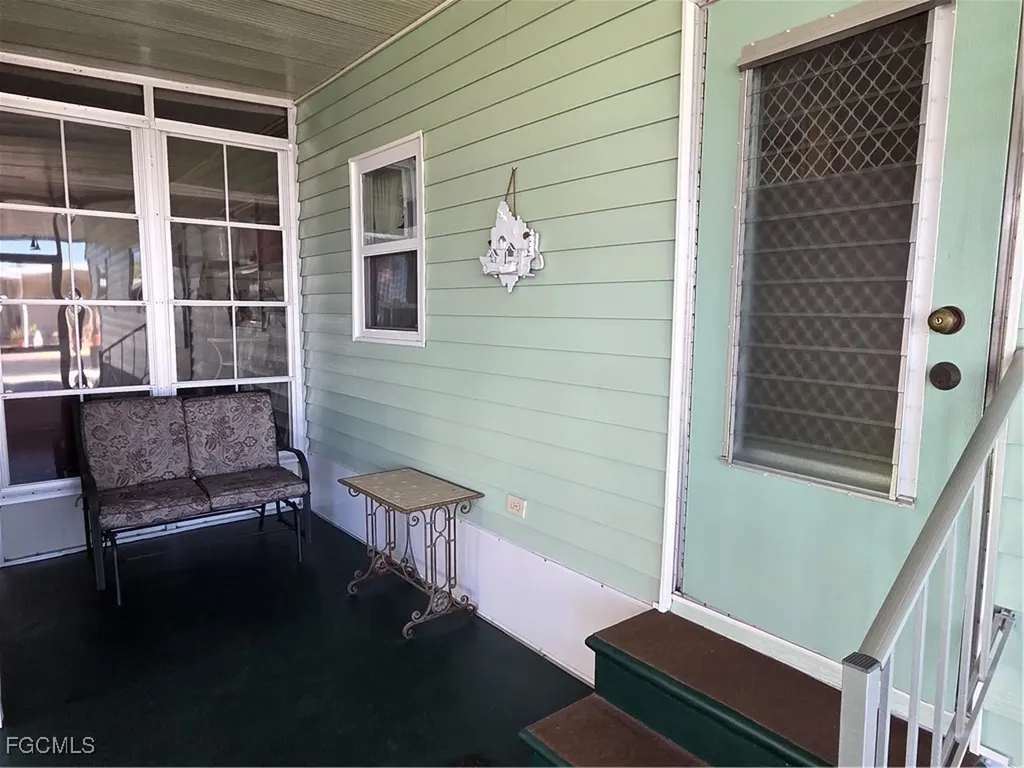 595 Daisy Drive North Fort Myers FL 33917