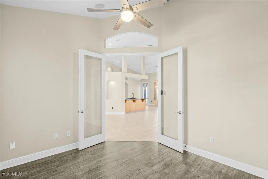 2202 SE 19th Place Cape Coral FL 33990