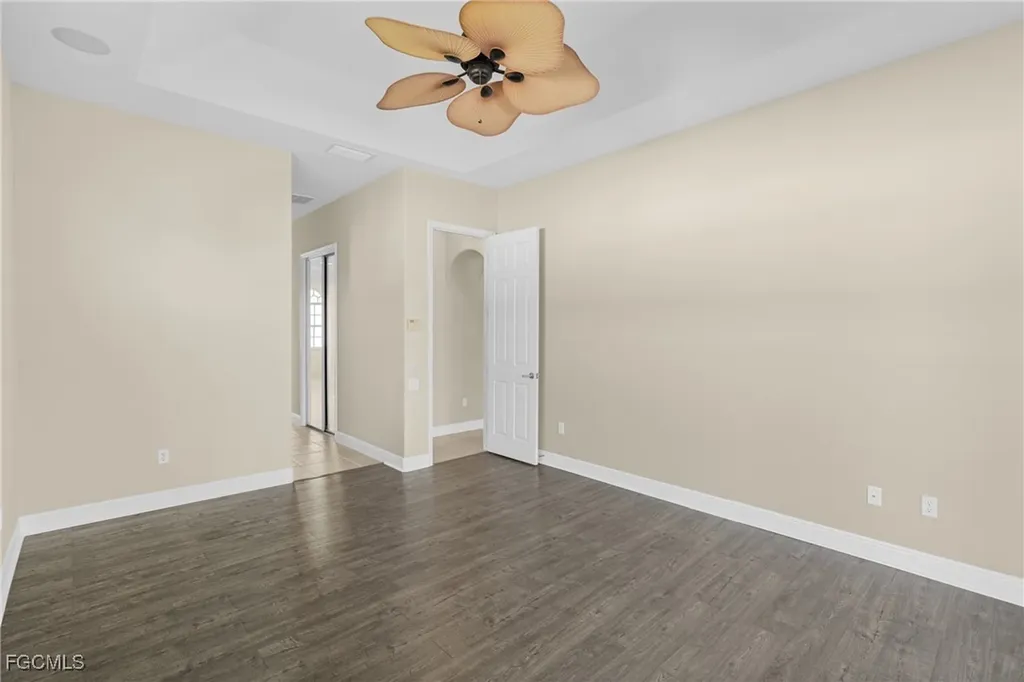 2202 SE 19th Place Cape Coral FL 33990