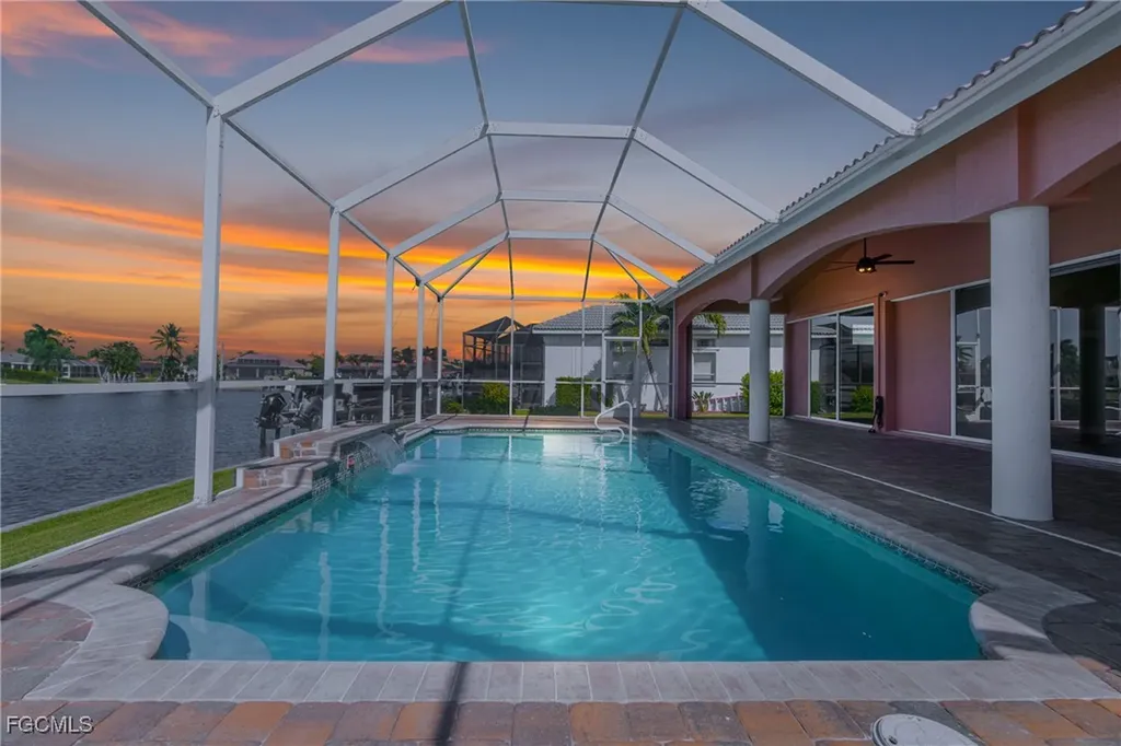 2202 SE 19th Place Cape Coral FL 33990