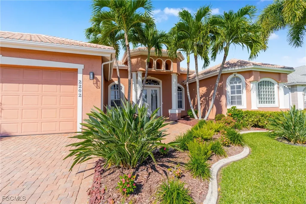 2202 SE 19th Place Cape Coral FL 33990